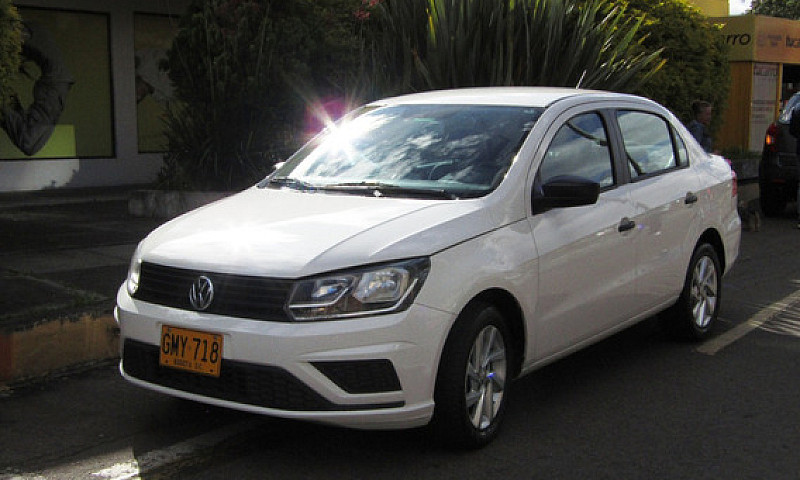 Volkswagen Voyage 1....