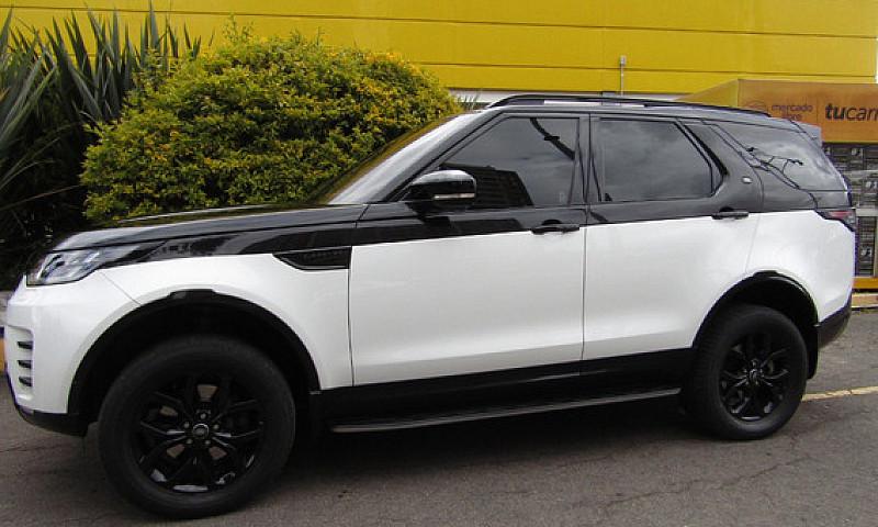 Land Rover Discovery...