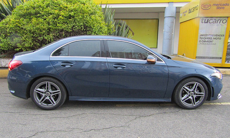 Mercedes-Benz Clase ...