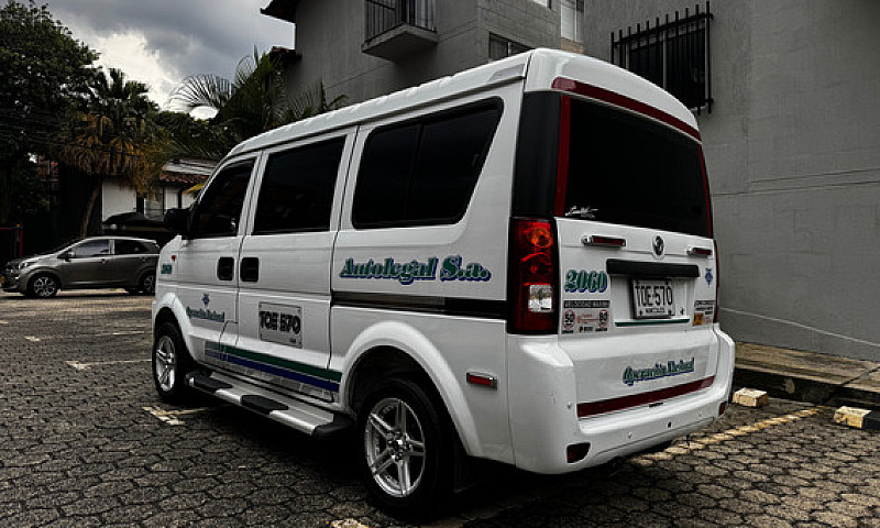 Dfsk Van Para Pasaje...