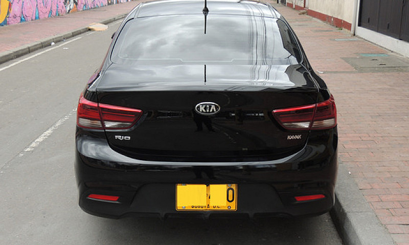 Kia Rio 1.4 Zenith H...