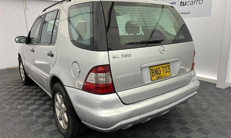 Mercedes-Benz Clase ...