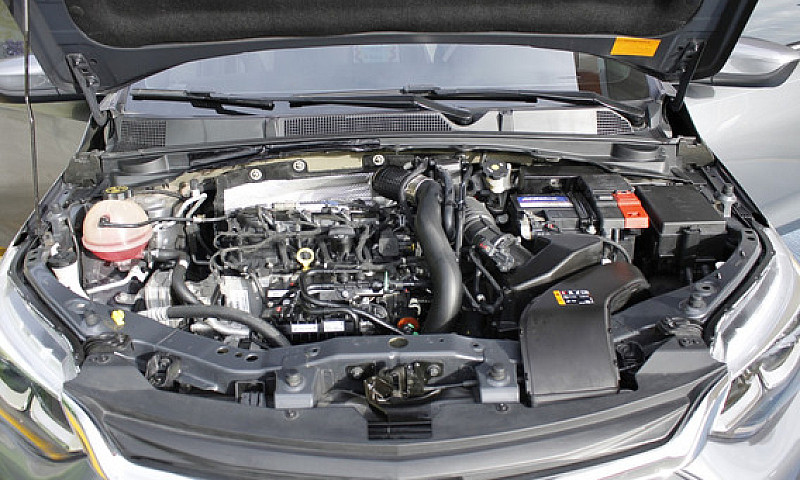 Chevrolet Onix 1.0T ...