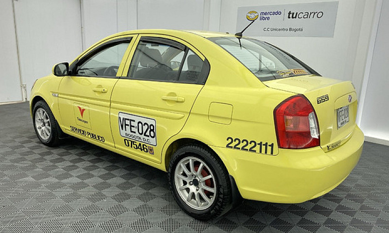 Hyundai Accent Gls 1...