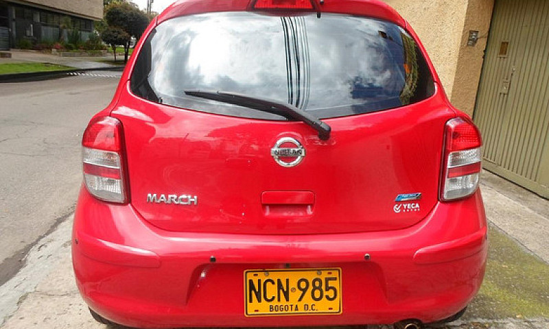 Nissan March 1.6 Adv...