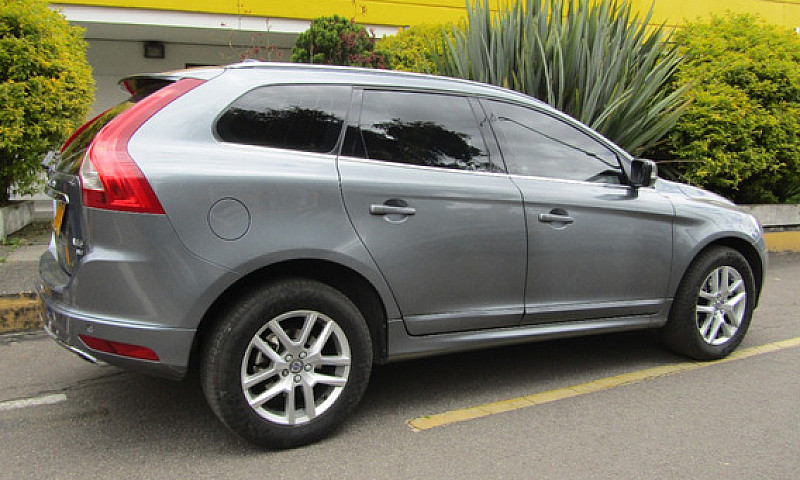 Volvo Xc60 2.0 T5 Aw...
