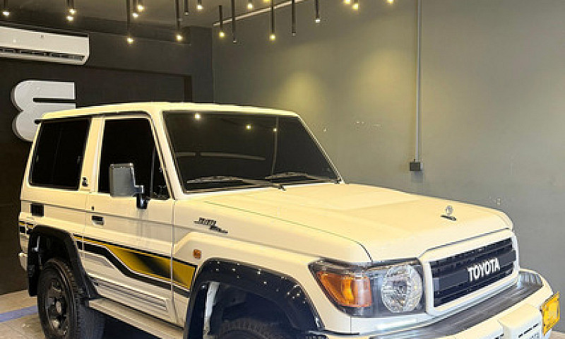 Land Cruiser 71 Lx...