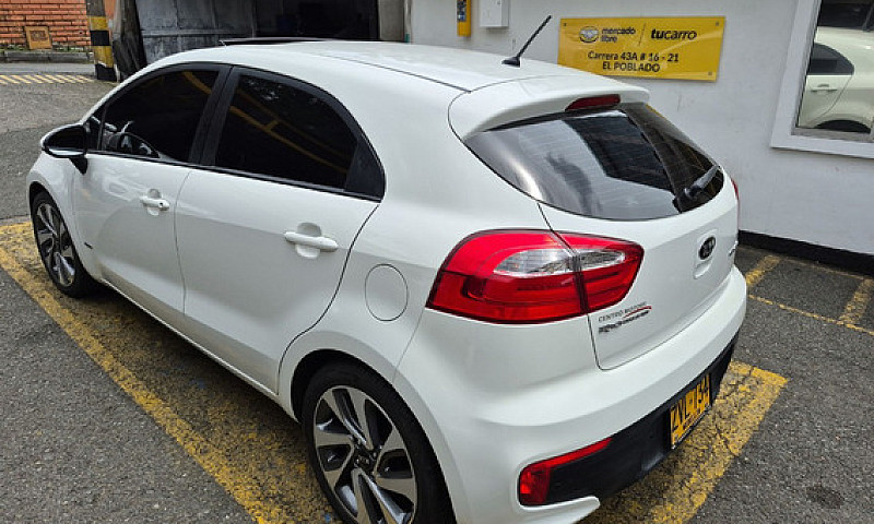 Kia Rio R Summa 1.25...