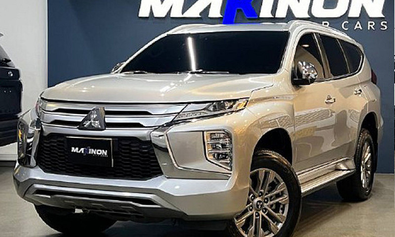 Mitsubishi Montero S...