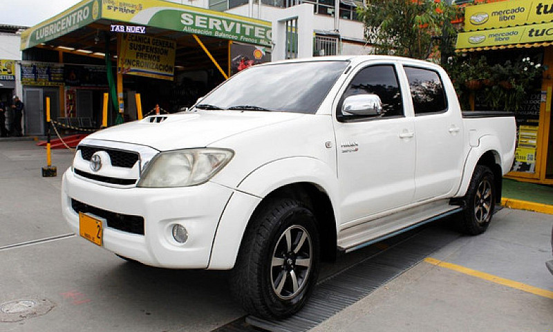 Toyota Hilux 3.0 Srv...