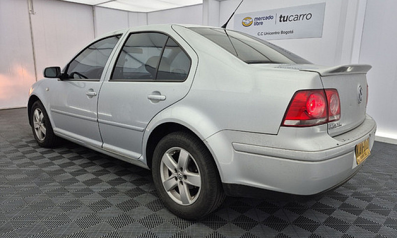 Volkswagen Jetta 2.0...