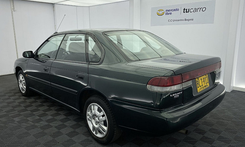 Subaru Legacy 2.0 Aw...