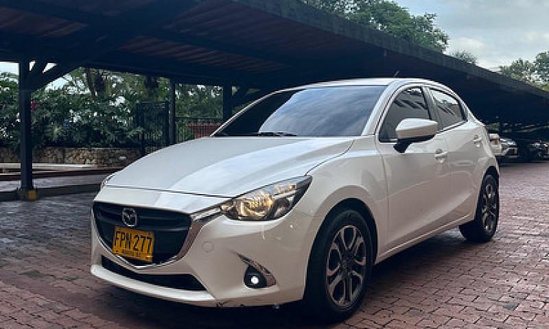 Mazda 2 Touring Aut...