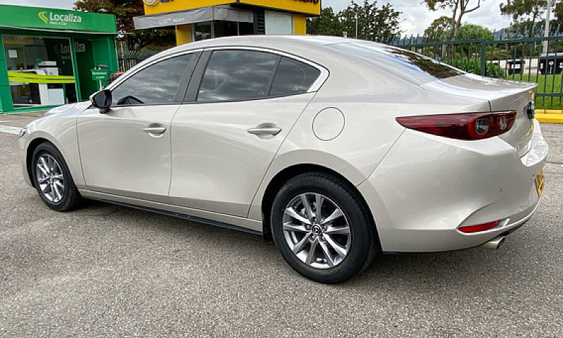 Mazda 3 2.0 Grand To...