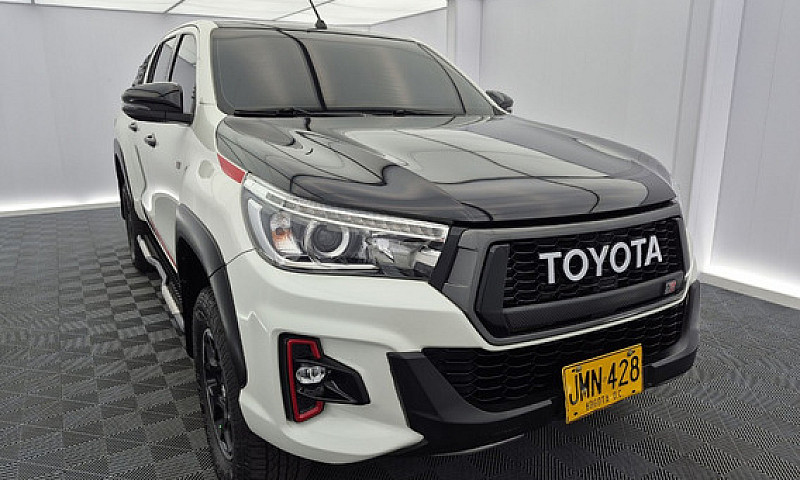 Toyota Hilux 2.8 Grs...