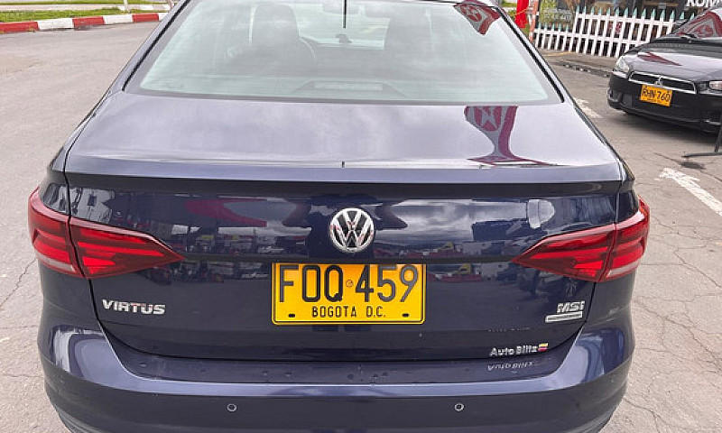 Volkswagen Virtus Co...
