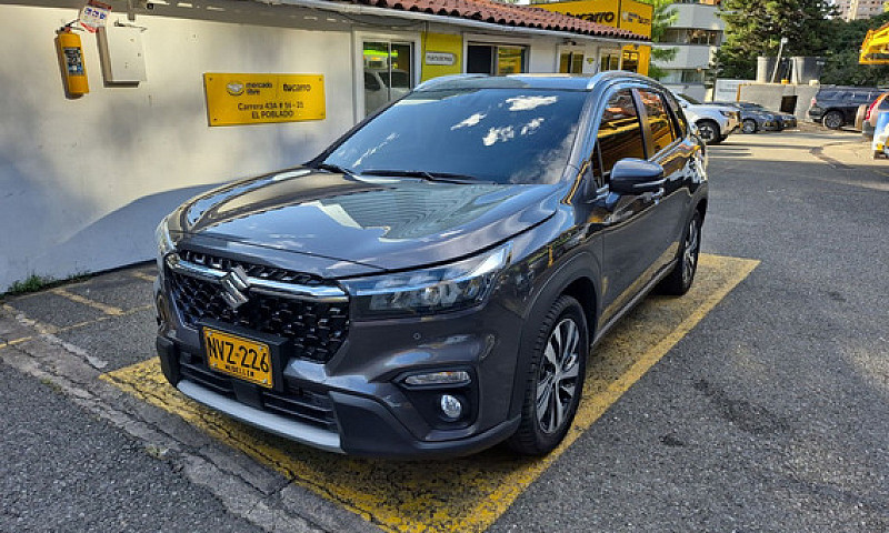 Suzuki S-Cross 1.4 T...