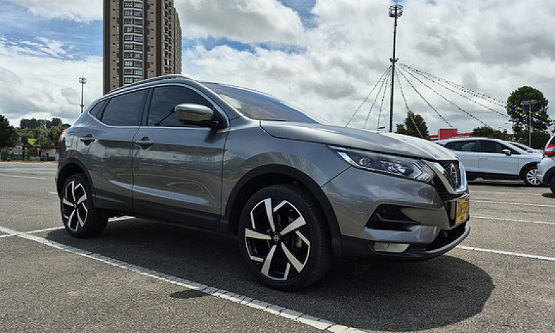 Nissan Qashqai 2.0 E...