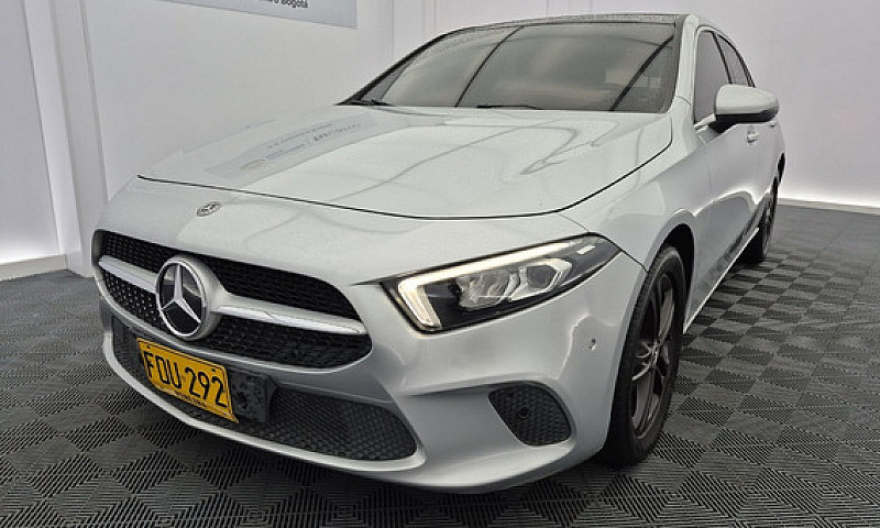 Mercedes Benz A 200 ...