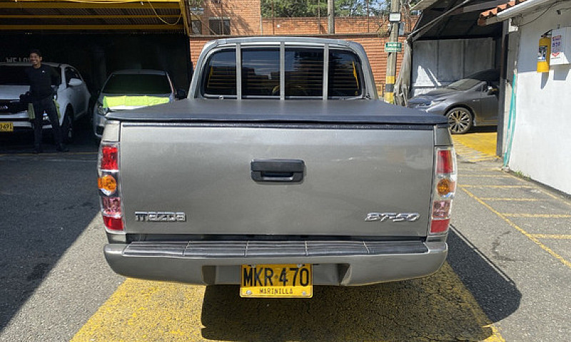 Mazda Bt-50 2.2 B22C...