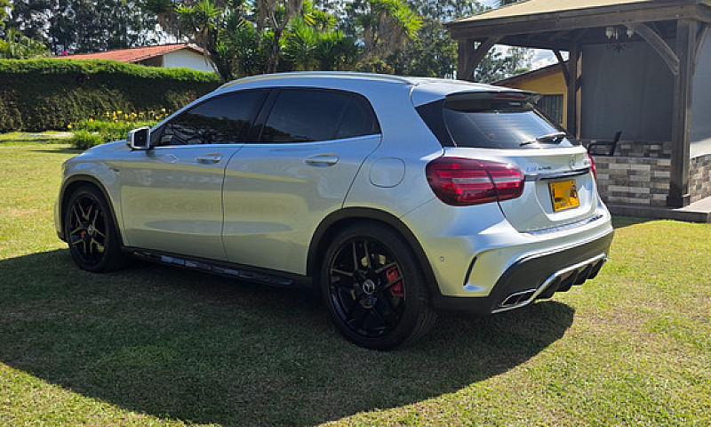 Mercedes-Benz Clase ...