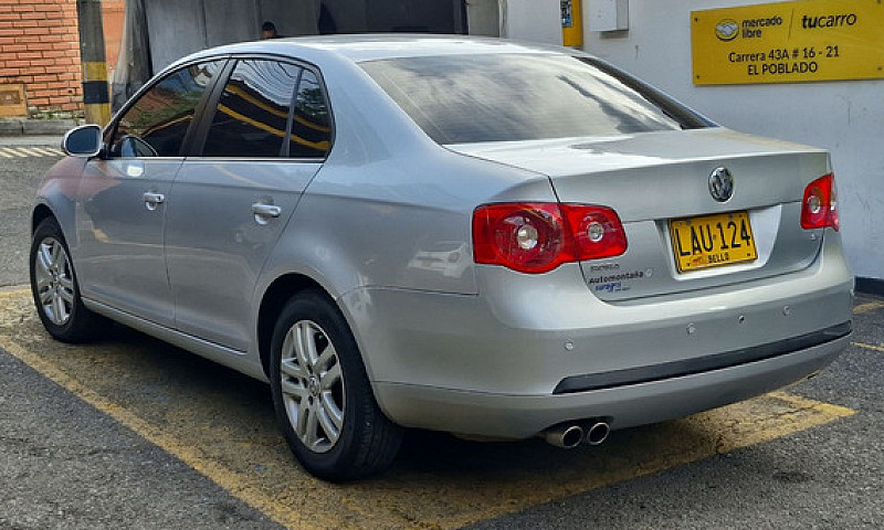 Volkswagen Bora 2.5 ...