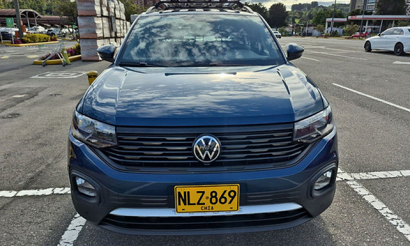 Volkswagen T-Cross 1...