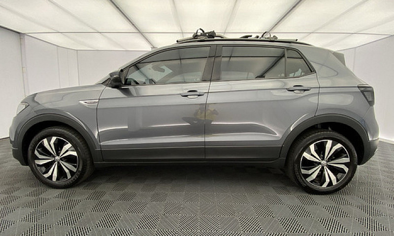 Volkswagen T-Cross 1...