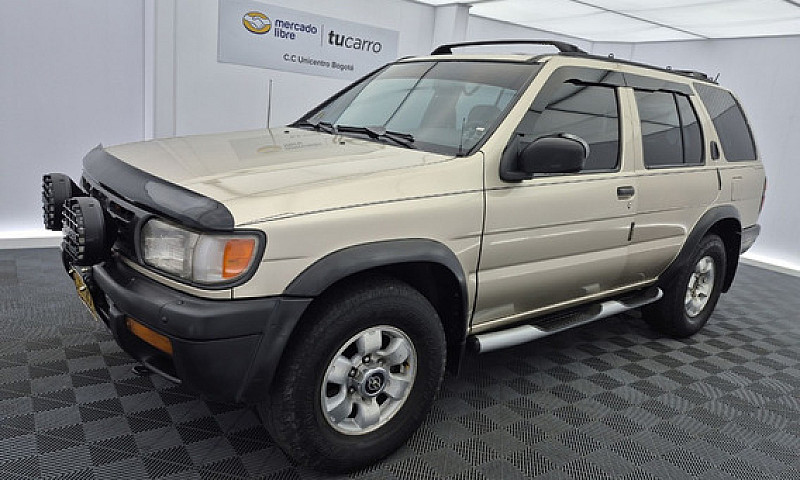 Nissan Pathfinder 3....