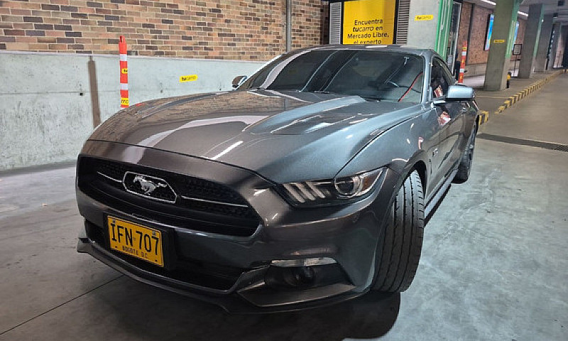 Ford Mustang 5.0 Gt ...