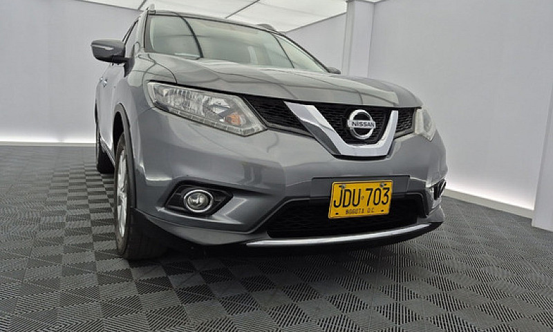 Nissan X-Trail 2.5 E...