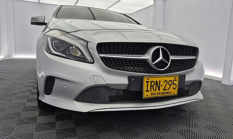 Mercedes-Benz Clase ...