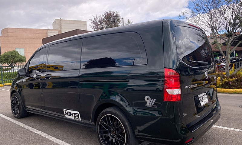 Mercedes Benz Vito 2...