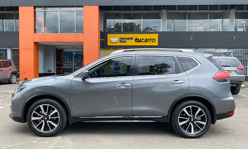 Nissan X-Trail 2.5  ...