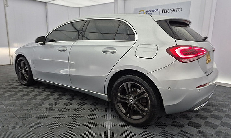 Mercedes Benz A 200 ...
