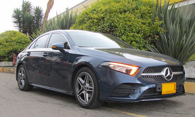 Mercedes-Benz Clase ...