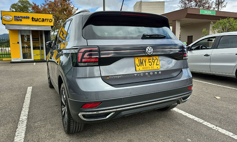 Volkswagen T-Cross 1...
