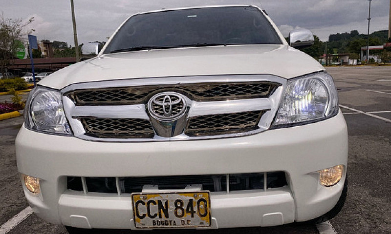 Toyota Hilux 2.5 Imv...