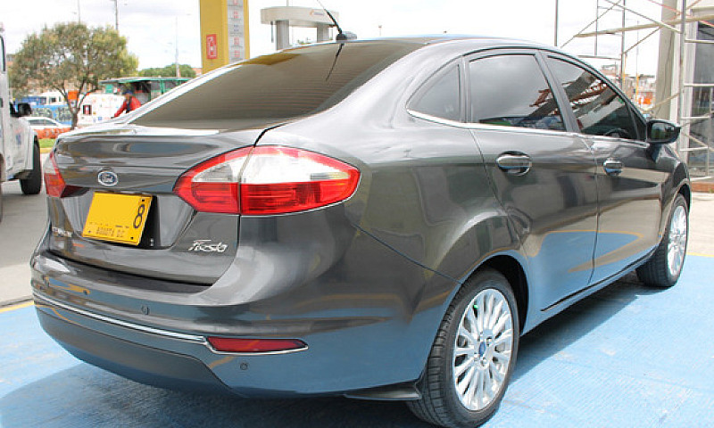 Ford Fiesta 1.6 Spor...