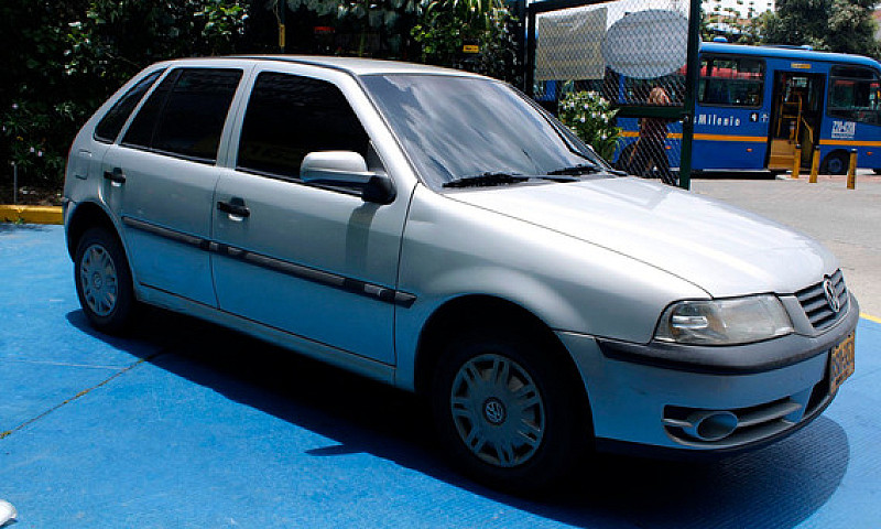Volkswagen Gol 1.8 M...