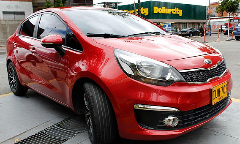 Kia Rio 1.5 R Mt...