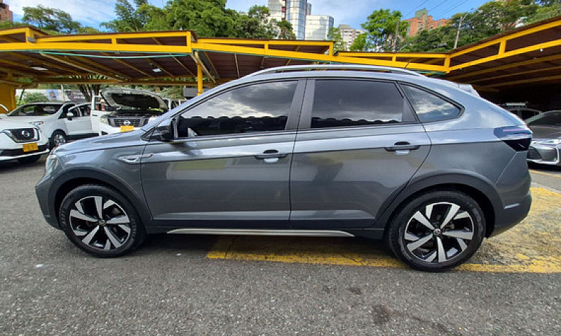 Volkswagen Nivus 1.0...