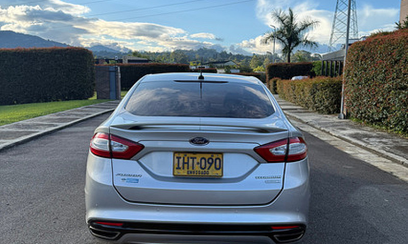 Ford Fusion 2.0 Tita...