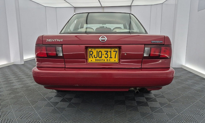 Nissan Sentra 1.6 B1...