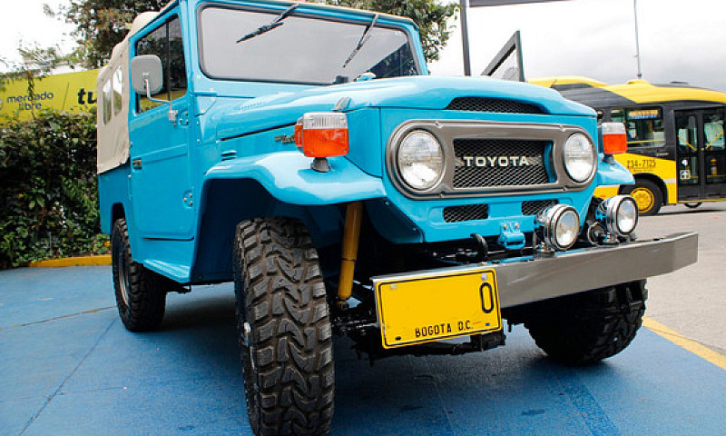Toyota Fj 1973 Fj 43...