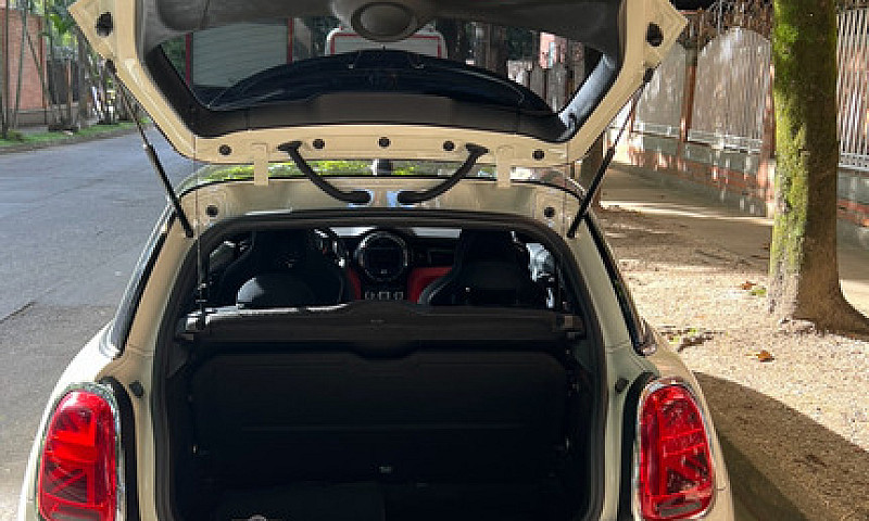 Mini Cooper 1.5 F56 ...
