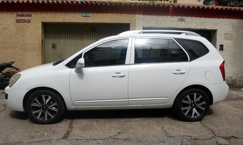 Kia Carens 2.0 Rondo...