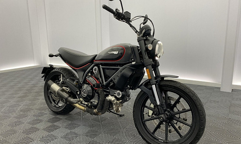 Ducati Scrambler 800...