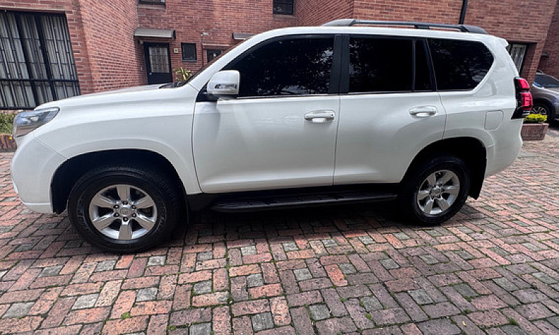 Toyota Prado 3.0 Tx...