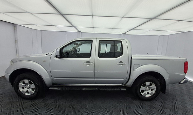 Nissan Navara 2.5 Hi...